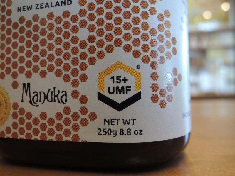 ニュージーランド政府公認！「UMF」指標活性マヌカハニー入荷しました！ - おきなわ養蜂：はちみつ・ローヤルゼリー・プロポリス・マヌカハニー